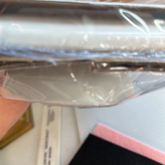 Dolly Parton 4 Piece Ceramic Guitar White Condiment Set NIB Long Tray & 3 Dishes - Picture 6 of 6